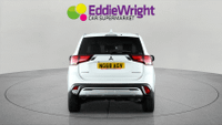 MITSUBISHI Outlander Photo 5
