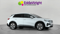 Audi Q4 E-Tron Photo 8