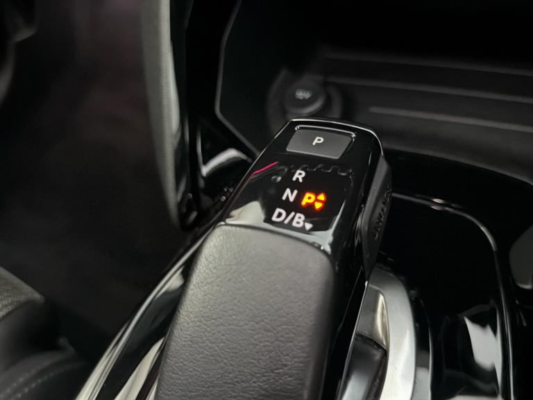 PEUGEOT 2008 Photo bsapi-c98ffd991c2597d3ea1bb89b73a93d9b04c5cb45.jpg