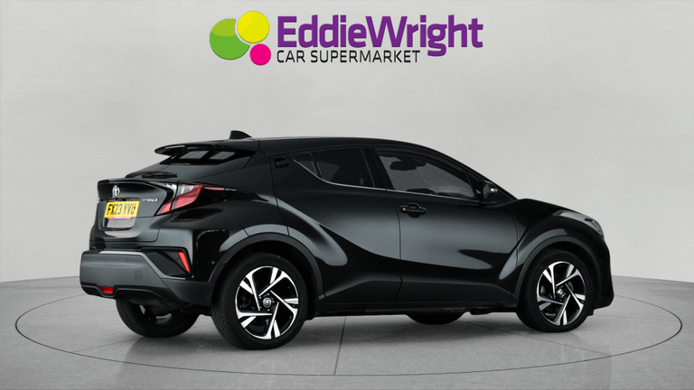 TOYOTA C-HR Photo bsapi-c9a199d8df86d4b09d46d7e4312bd0a290171691.jpg