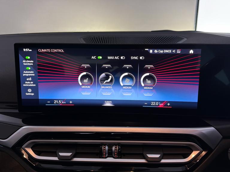 BMW 3 Series Photo bsapi-ca098340ff71c11ecea68b9a088f154ac6f4d56e.jpg
