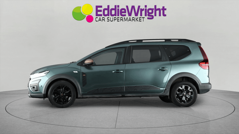 DACIA Jogger Photo bsapi-ca52246aeaf0f72d9f8082576a7cf60e9e9c73a4.jpg