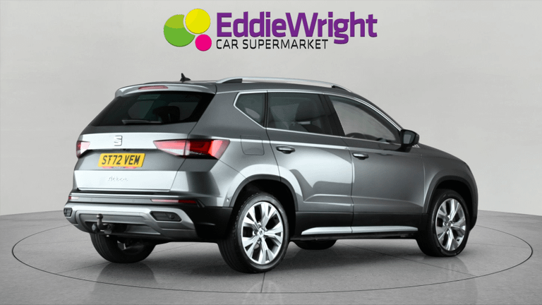 SEAT ATECA Photo bsapi-caef62bb100e6b5f87cd6ddd56464d81fe5a369d.jpg
