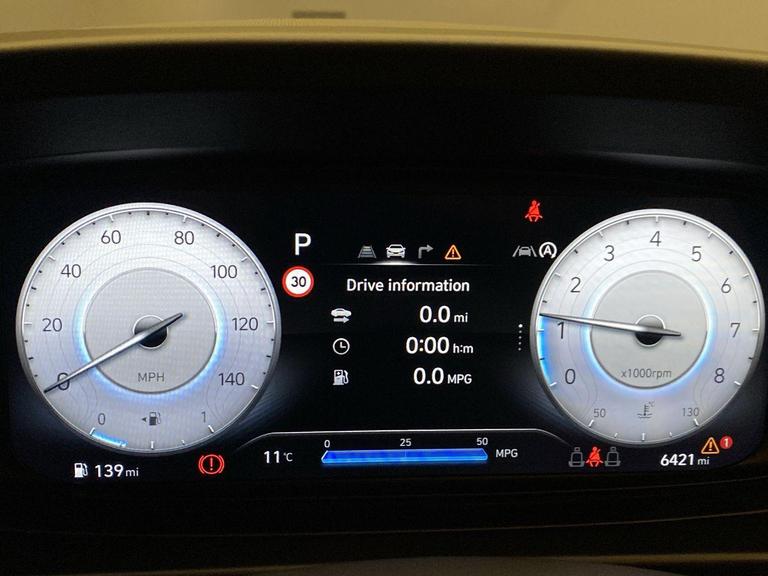Hyundai BAYON Photo bsapi-cb6efc5795c2d505184b9d43df8e3ef1a83c9538.jpg
