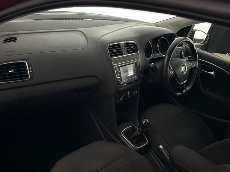 Volkswagen Polo Photo bsapi-cc263618aa71c715f6b5f06a07e44470a7d0aa8c.jpg
