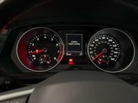 VOLKSWAGEN Tiguan Photo 11