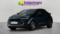 Toyota C-HR Photo 2