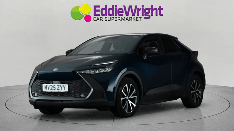 Toyota C-HR Photo bsapi-cdb8b1bf90736520fbc2c8ceaf4c3e2759709beb.jpg