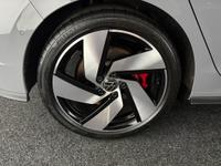 Volkswagen GOLF Photo 28