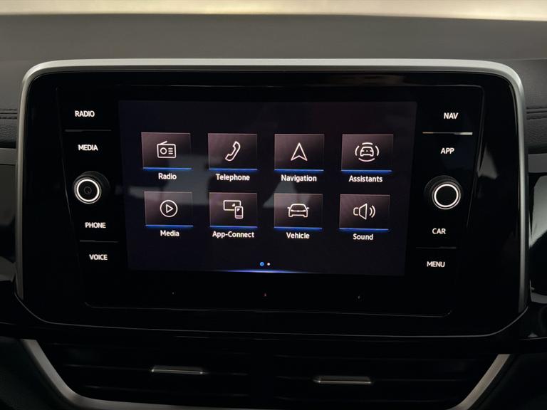 VOLKSWAGEN T-ROC Photo bsapi-cde424c57934fcf1e616abe758b7235a45cd5047.jpg