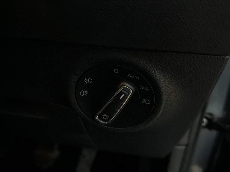 ŠKODA Karoq Photo bsapi-ce379dfcdab46e93e2a33bfa8994e1828d9b9953.jpg