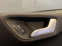 FORD FIESTA Photo 26