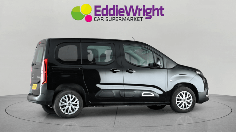 Citroen Berlingo Photo bsapi-ce72239ff89e82b18c2b74dc325921ee2a5e66a6.jpg