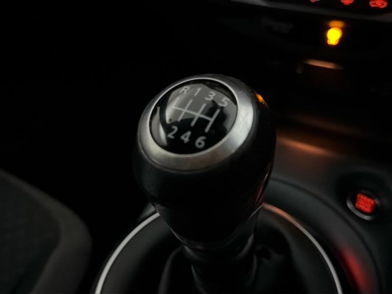 NISSAN JUKE Photo bsapi-cea2731e616f6c511b54ff3d0b913641834c022e.jpg