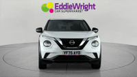 Nissan JUKE Photo 1