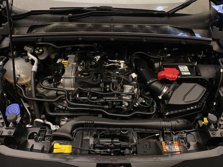 FORD PUMA Photo bsapi-ceef1b4b462e3eee800f7bc3b83caa4e1669b10e.jpg
