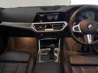 BMW 3 SERIES Photo 4