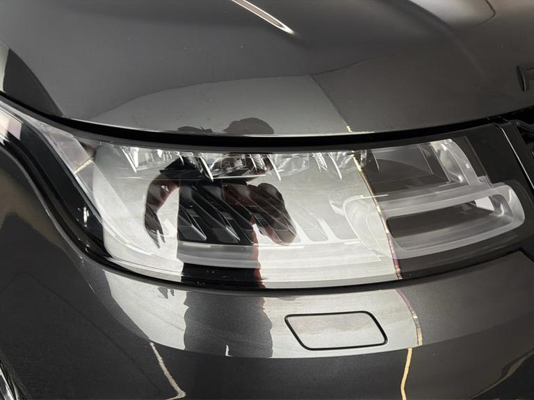 LAND ROVER Range Rover Sport Photo bsapi-cf7c0081aa0eb95313a524b137055fd1a653f8f6.jpg