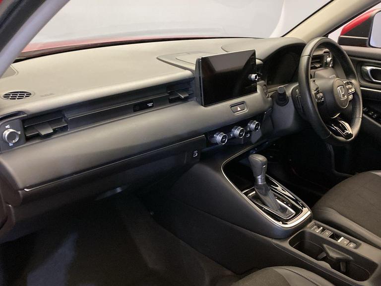 Honda HR-V Photo bsapi-cfc2dff4dbeb128ca2e2900d4ed355819fcedebf.jpg
