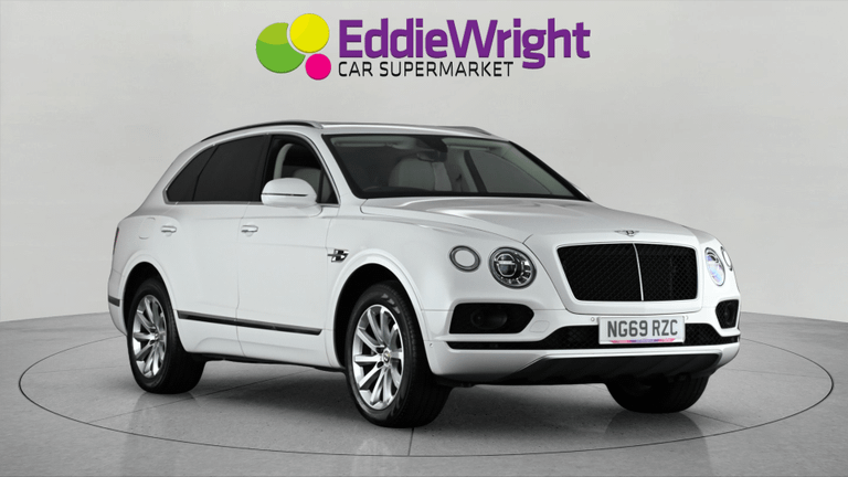 Bentley BENTAYGA Photo bsapi-d01bae1db1efd9957618153053a3f23cbe5ebf51.jpg