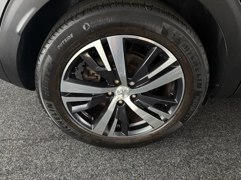 PEUGEOT 3008 Photo bsapi-d16900e55cc4fa02495fb931439039a0f94c1df1.jpg