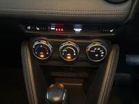 MAZDA Mazda2 Photo 17