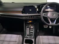 Volkswagen GOLF Photo 4