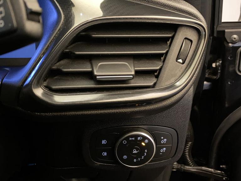 Ford FIESTA Photo bsapi-d22fd912be94e5db824d329f435eaba9078dfadf.jpg