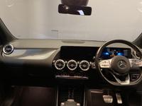 MERCEDES-BENZ GLA Photo 4