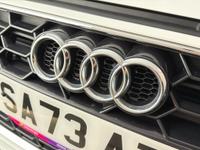 Audi A4 Photo 21