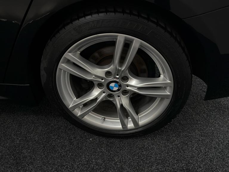 BMW 4 Series Photo bsapi-d4026beb2b821a2c370e591242780742b8092f55.jpg