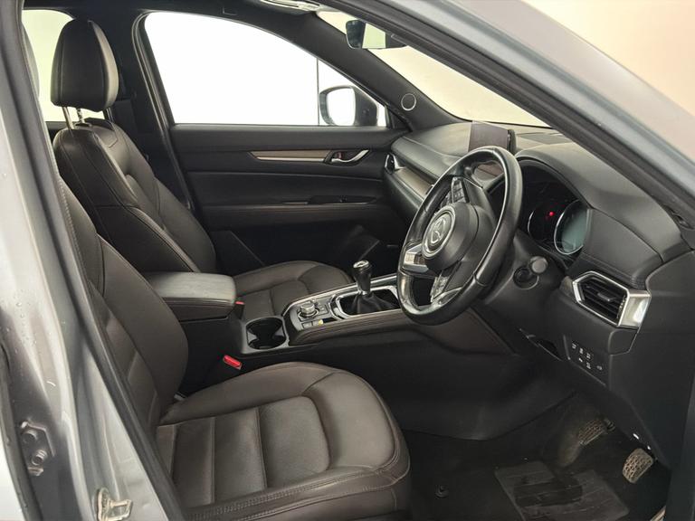 MAZDA Cx-5 Photo bsapi-d4543718f82fe966382d1a3189f3c7194e4bf2b0.jpg