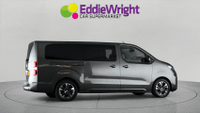 Vauxhall VIVARO LIFE Photo 7
