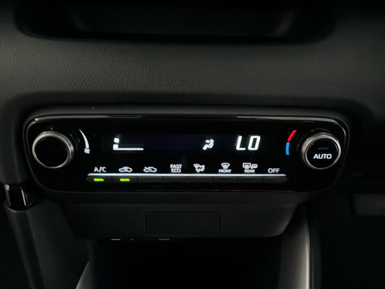 MAZDA MAZDA2 HYBRID Photo bsapi-d4e543bba8d87b46a0118760815c44d01f866b53.jpg