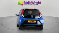 TOYOTA Aygo Photo 5