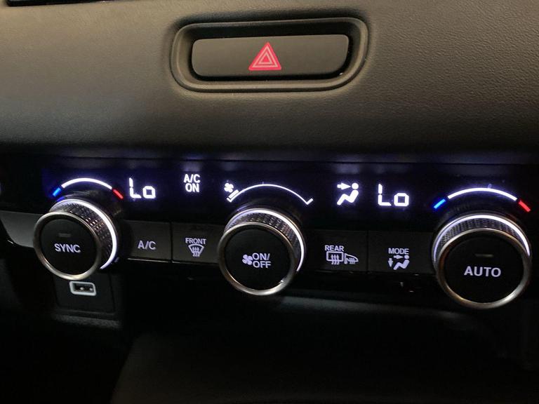 Honda HR-V Photo bsapi-d5568aaf88b4c75a28b96bc787eec48d4b1f3018.jpg