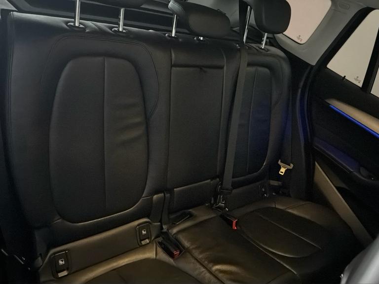 BMW X1 Photo bsapi-d5ae4beab5b9c30bef4abf67da1eb7f4e2670f87.jpg