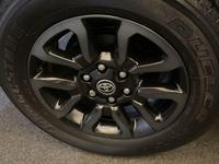 Toyota HILUX Photo 8