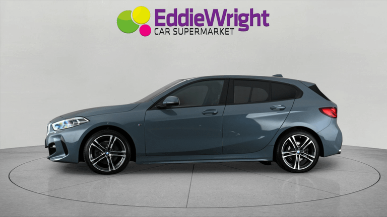 BMW 1 Series Photo bsapi-d5f50b0511991090da07003a7755c872f2c3697c.jpg
