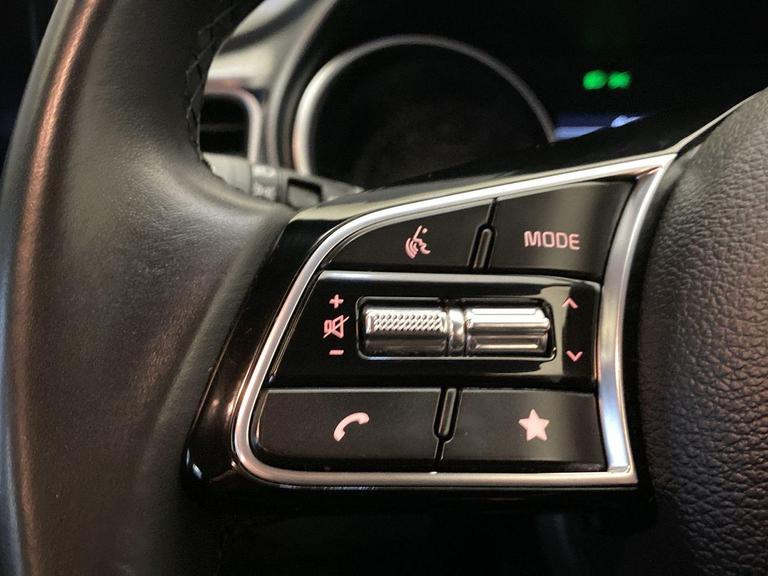 Kia CEED Photo bsapi-d6dee93f0aa59353c5ab0dcb2ff4d9a221a89a63.jpg