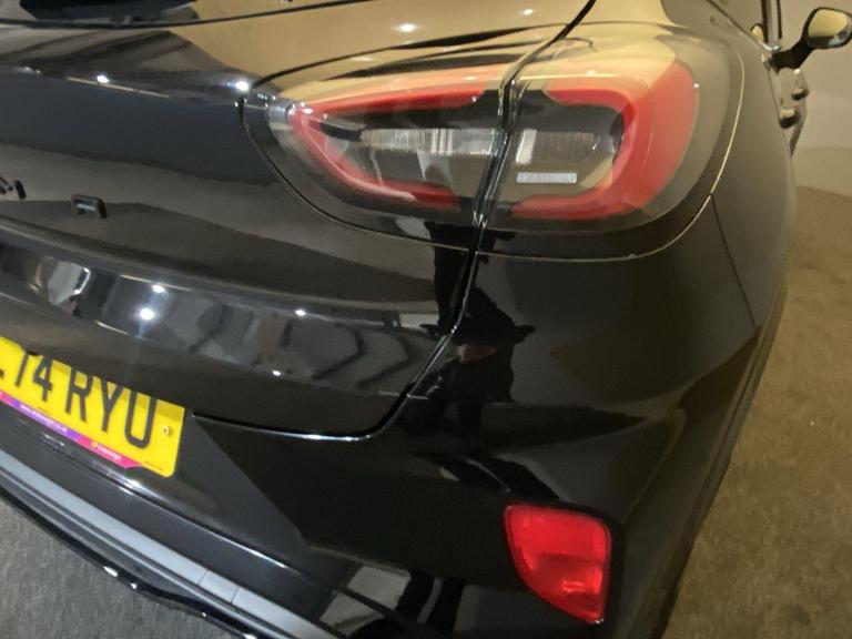 FORD PUMA Photo bsapi-d6e61a116f701be53b371ac49250efd4bf346637.jpg