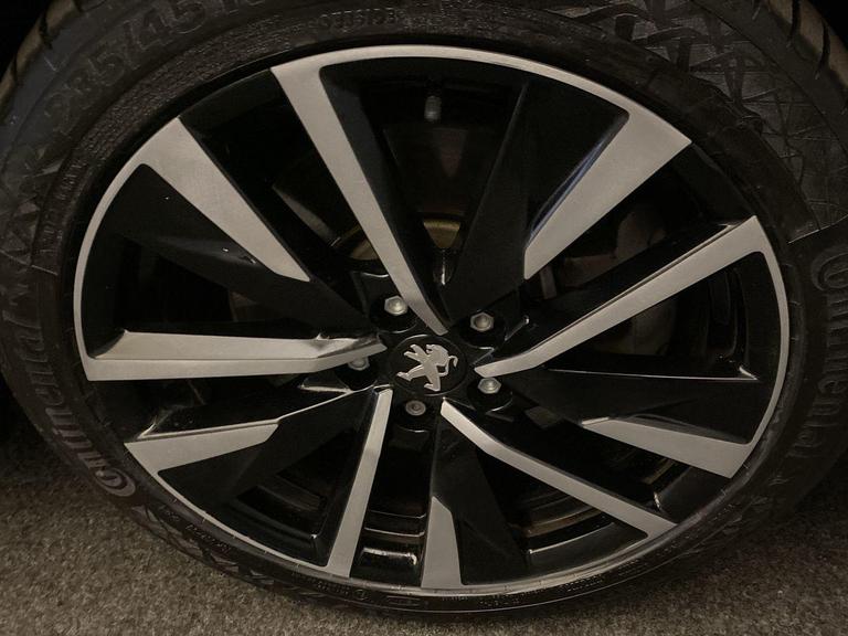 Peugeot 508 Photo bsapi-d87821c410726930687d9f1d6349489456c5c55d.jpg