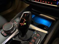 BMW 5 Series Photo 6
