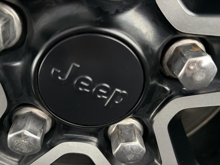 JEEP Wrangler Photo bsapi-da3ce4fbd6bc3ba0963fc973db26366cad4f43ad.jpg