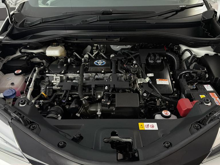 Toyota C-HR Photo bsapi-db6619393ac7cb440ffeca6ade5aa453aa5b1b18.jpg