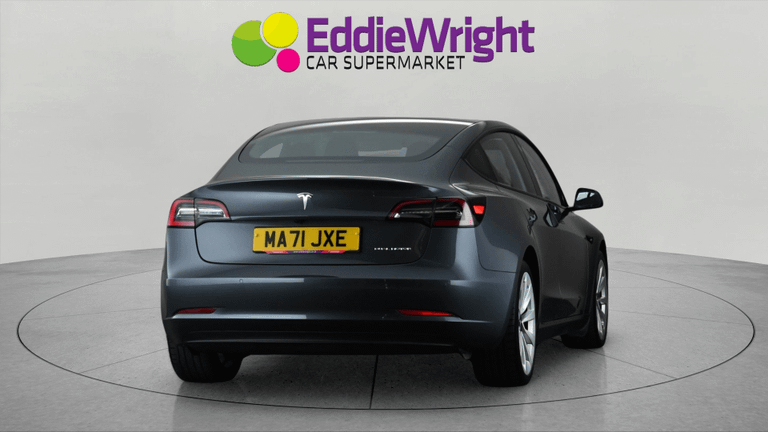TESLA Model 3 Photo bsapi-dbd17ce293f6c009fa5f342ef3691d40d903fee4.jpg