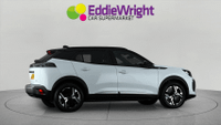 PEUGEOT E-2008 Photo 7