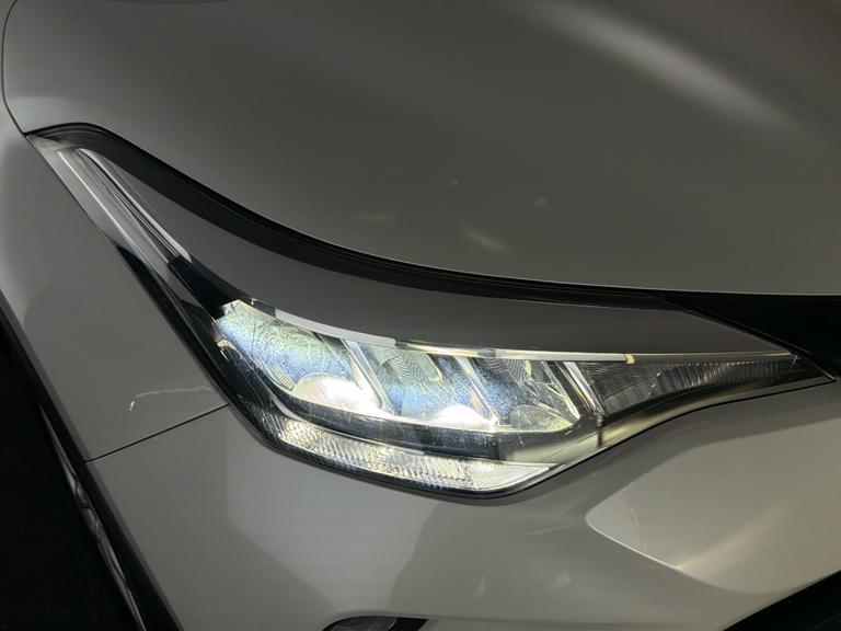Toyota C-HR Photo bsapi-dd11d253bc2d87a75faa53f4e6b38503fa16ec6d.jpg