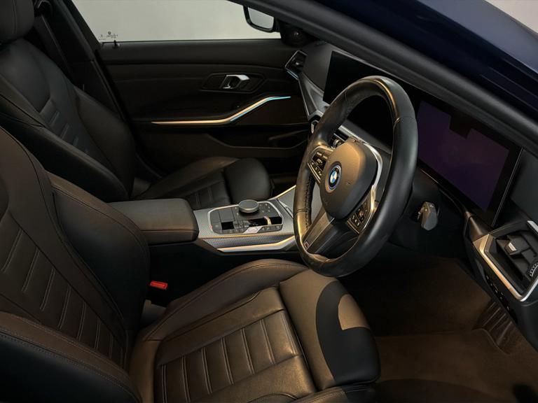 BMW 3 Series Photo bsapi-dd41529304efe796fa7046f0b01da9e246e37fc8.jpg