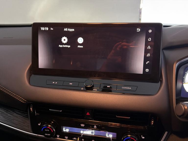 NISSAN Qashqai Photo bsapi-dd83f68b8d8b0caea4c73e67d78aeb24bb10c1ae.jpg